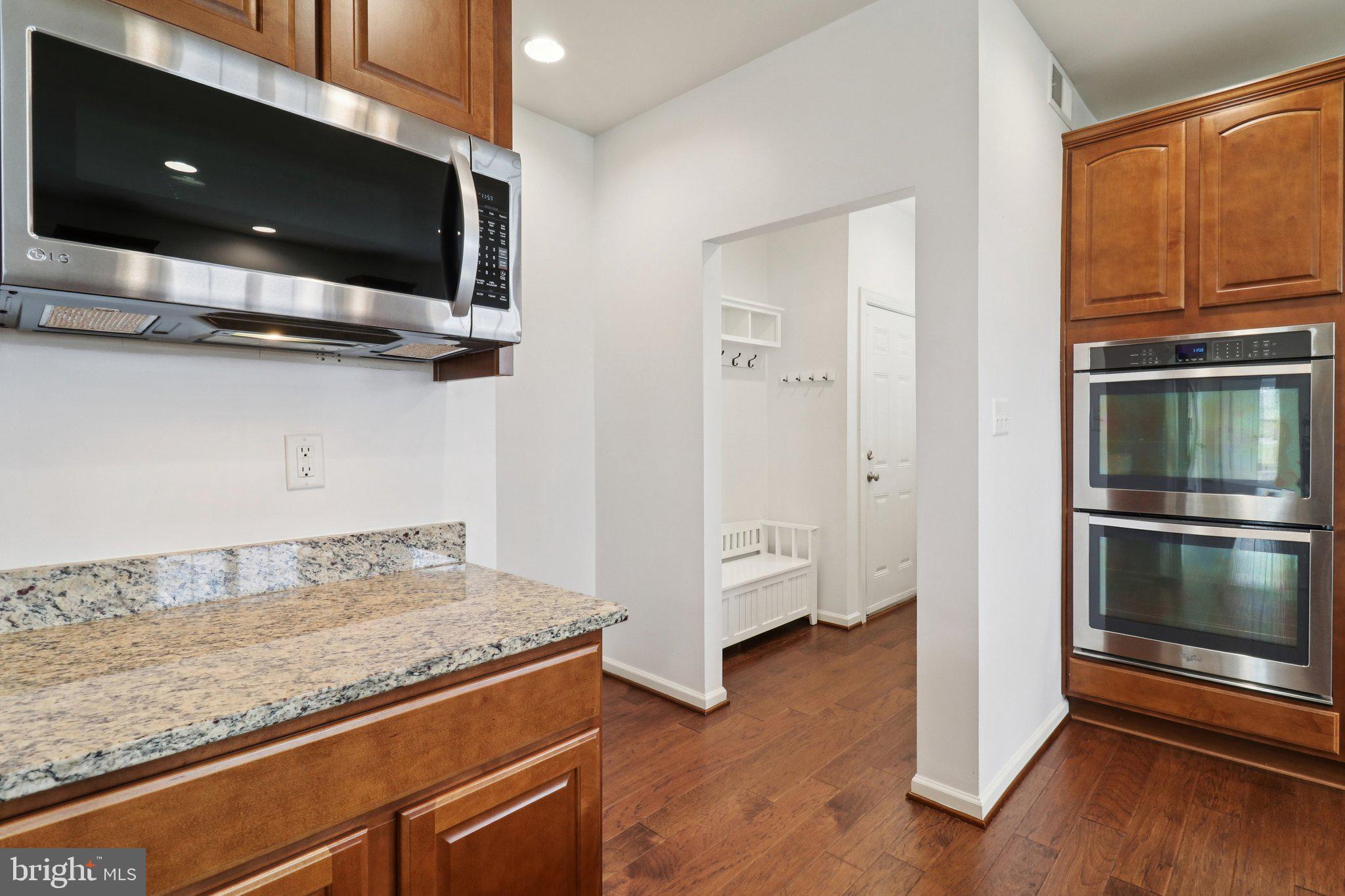 42719 PRAIRIE MERLIN COURT