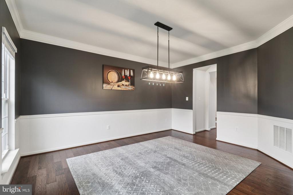 42719 PRAIRIE MERLIN COURT