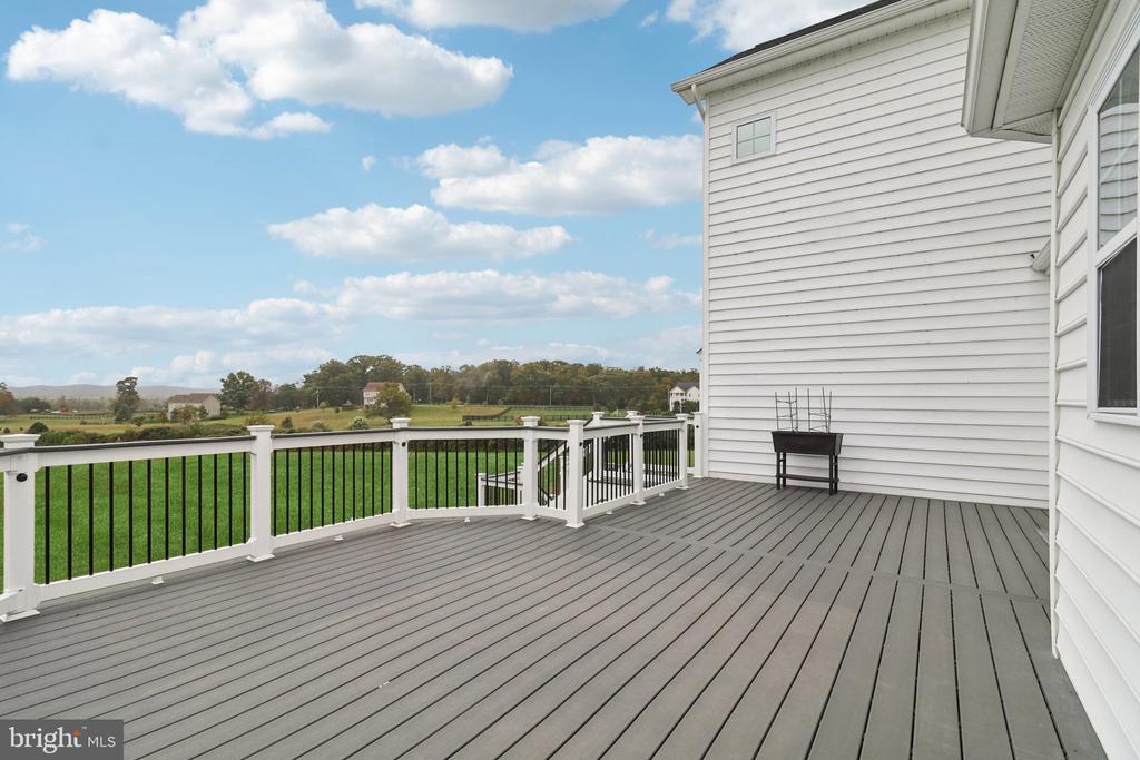 42719 PRAIRIE MERLIN COURT