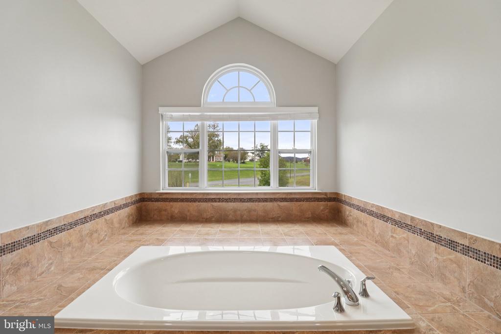 42719 PRAIRIE MERLIN COURT