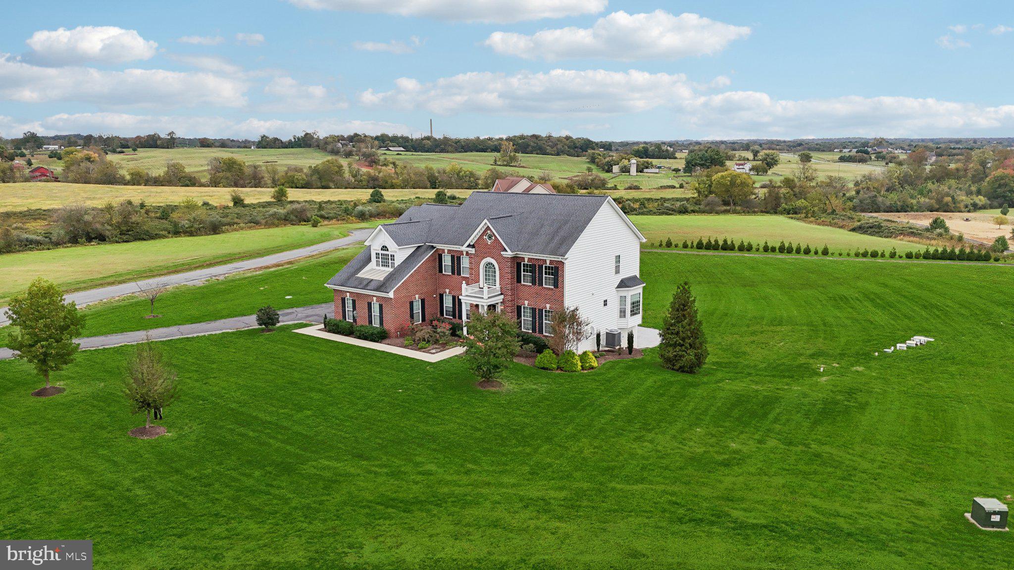 42719 PRAIRIE MERLIN COURT