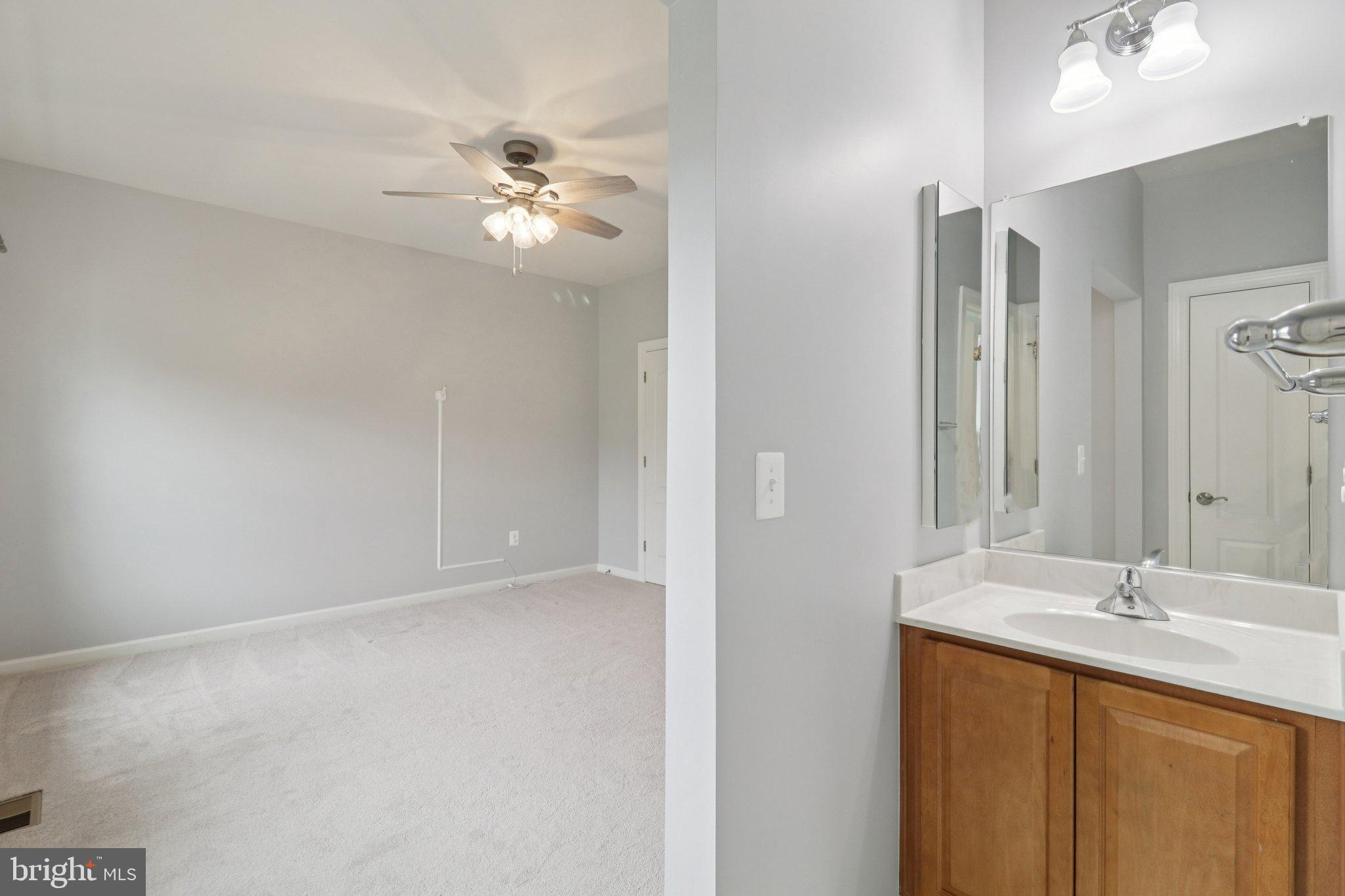 42719 PRAIRIE MERLIN COURT