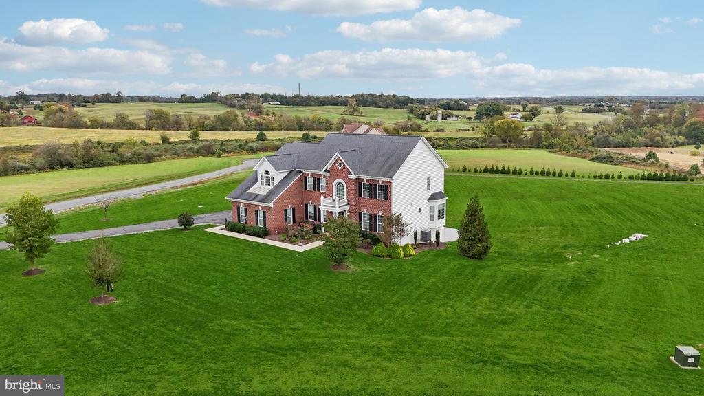 42719 PRAIRIE MERLIN COURT