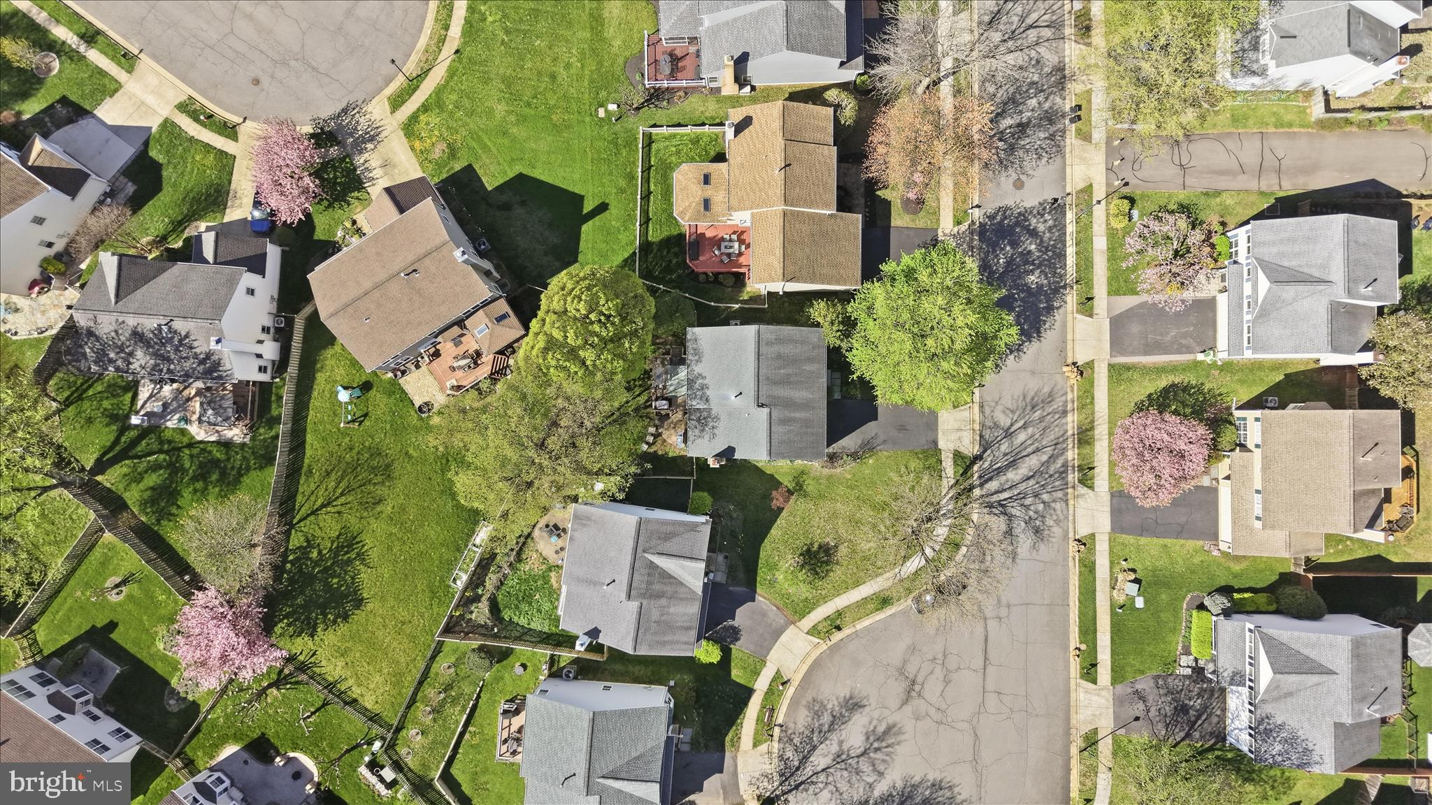 816 BELLVIEW COURT NE