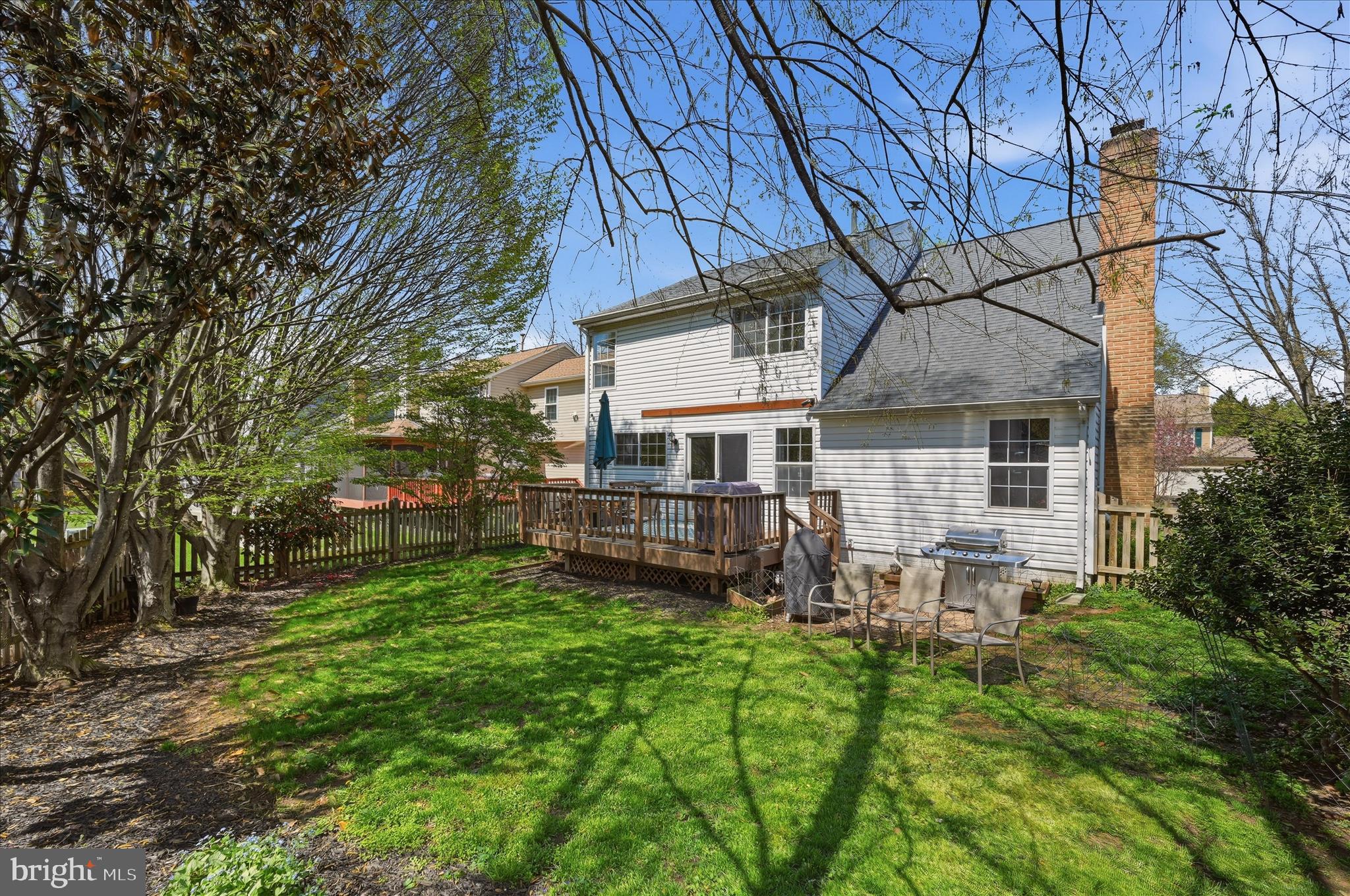 816 BELLVIEW COURT NE