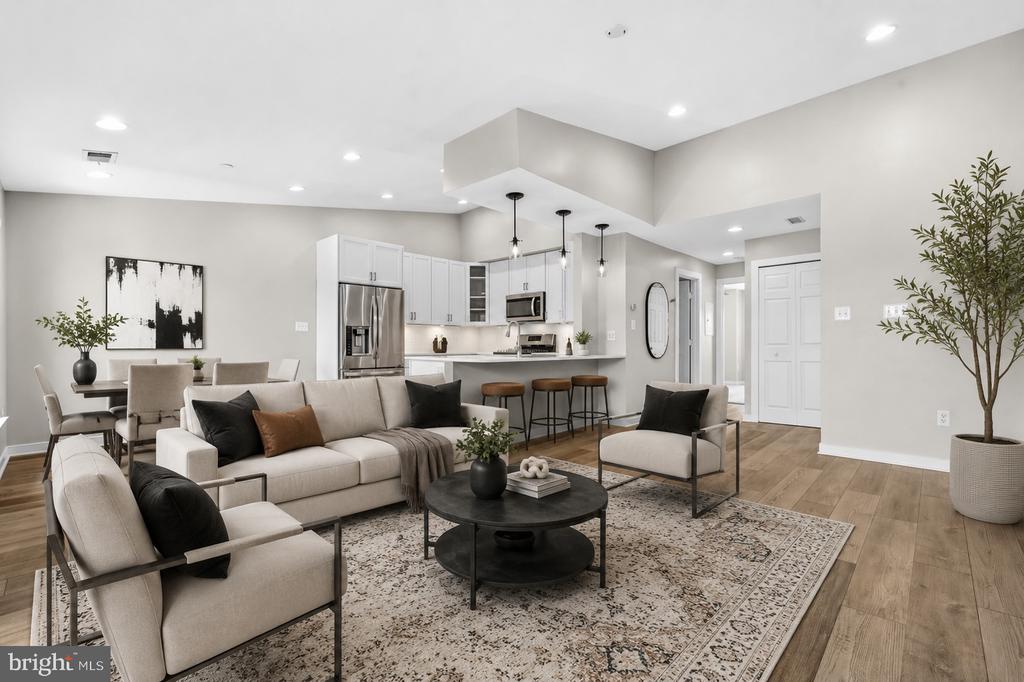 44154 NATALIE TERRACE 302
