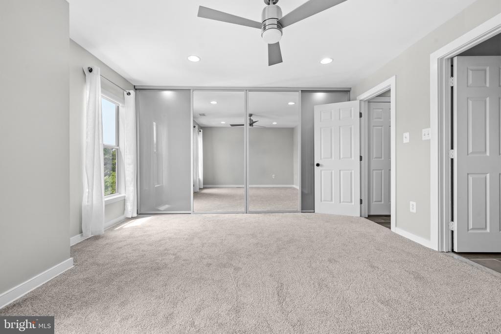 44154 NATALIE TERRACE 302