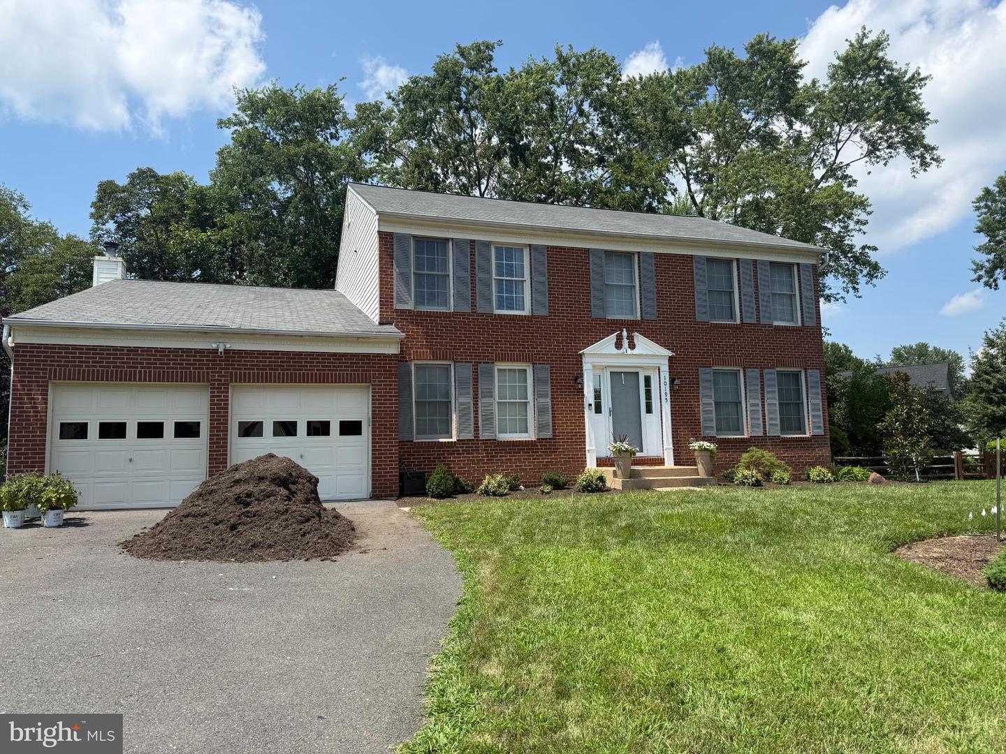 10195 Wistlewood Ct