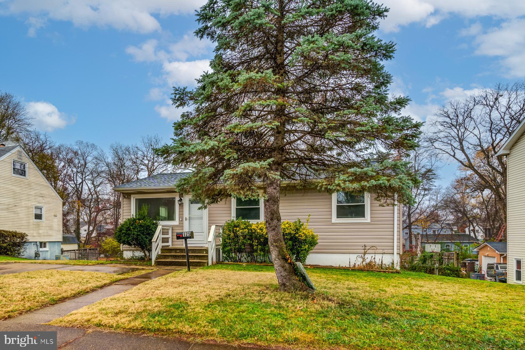 125 Lambert Dr