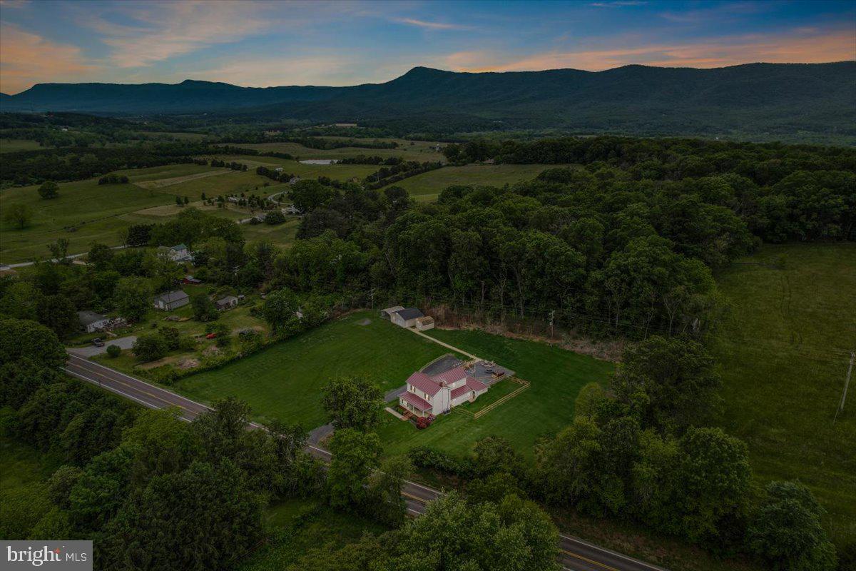 5793 US Hwy 340n