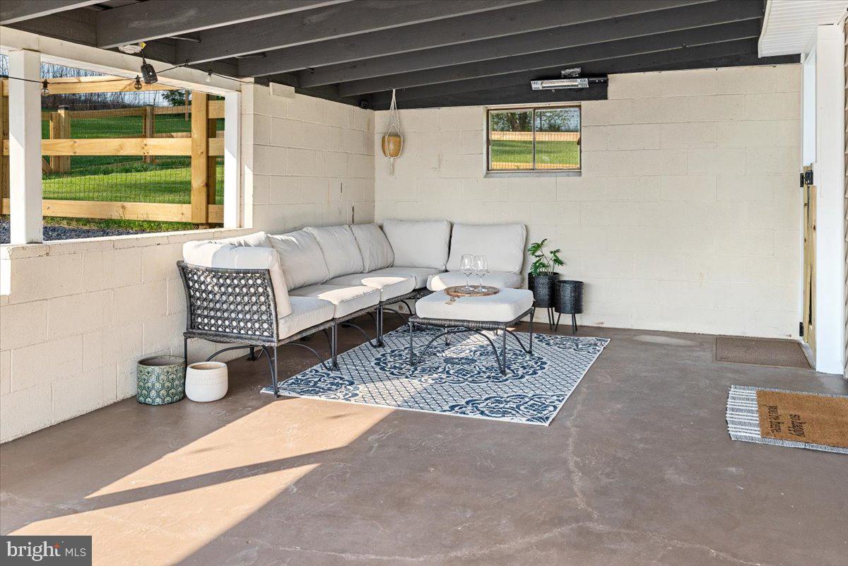 5793 US Hwy 340n