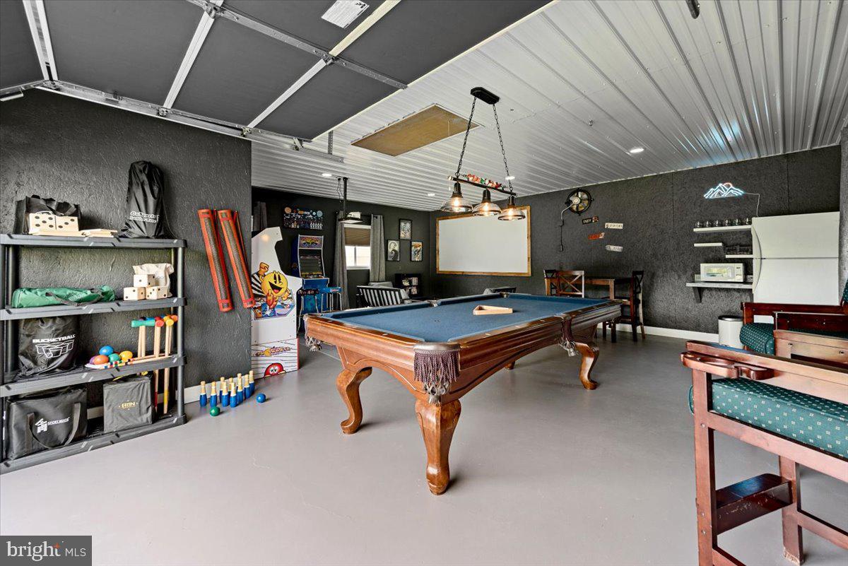 5793 US Hwy 340n