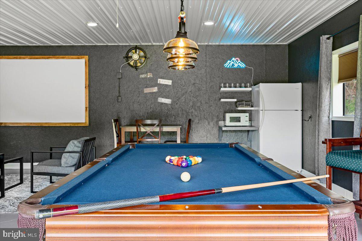5793 US Hwy 340n
