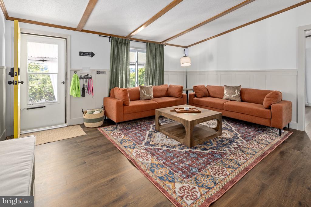 210 SAVANNAH