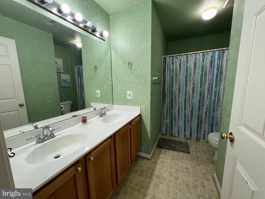 15409 BALD EAGLE LN