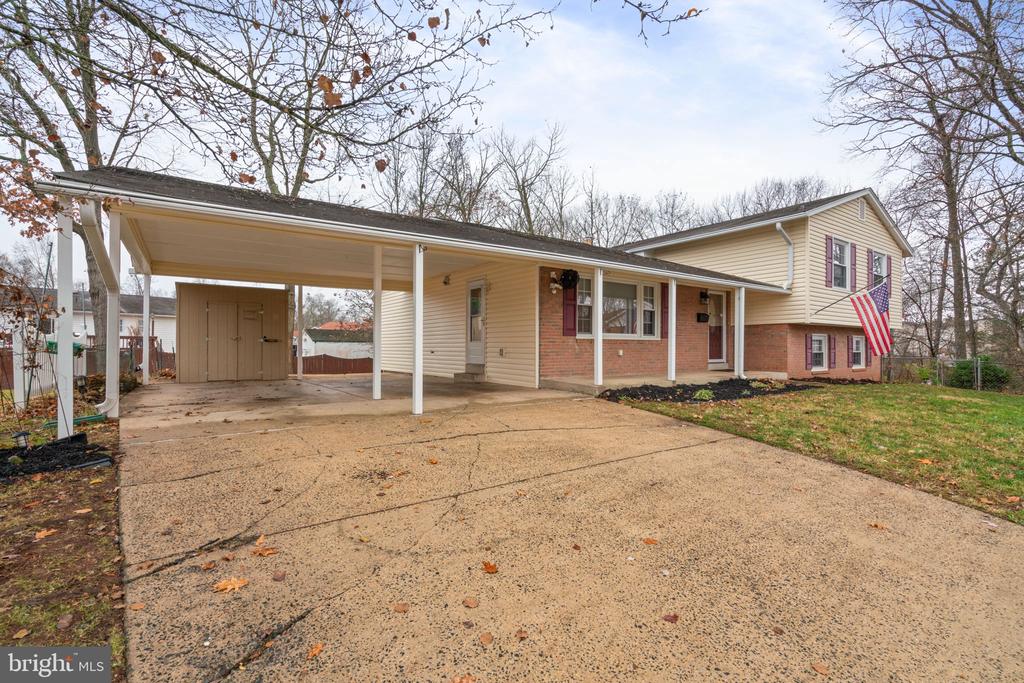10253 Pelham Ct
