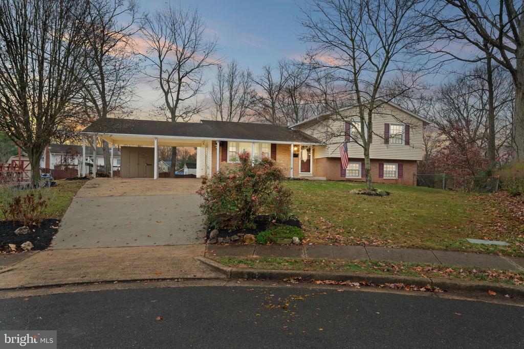 10253 Pelham Ct