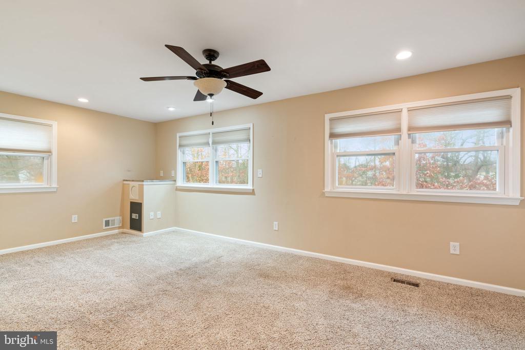 10253 Pelham Ct