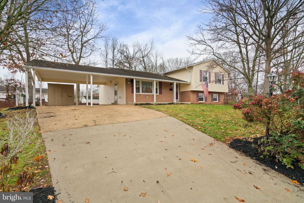 10253 Pelham Ct