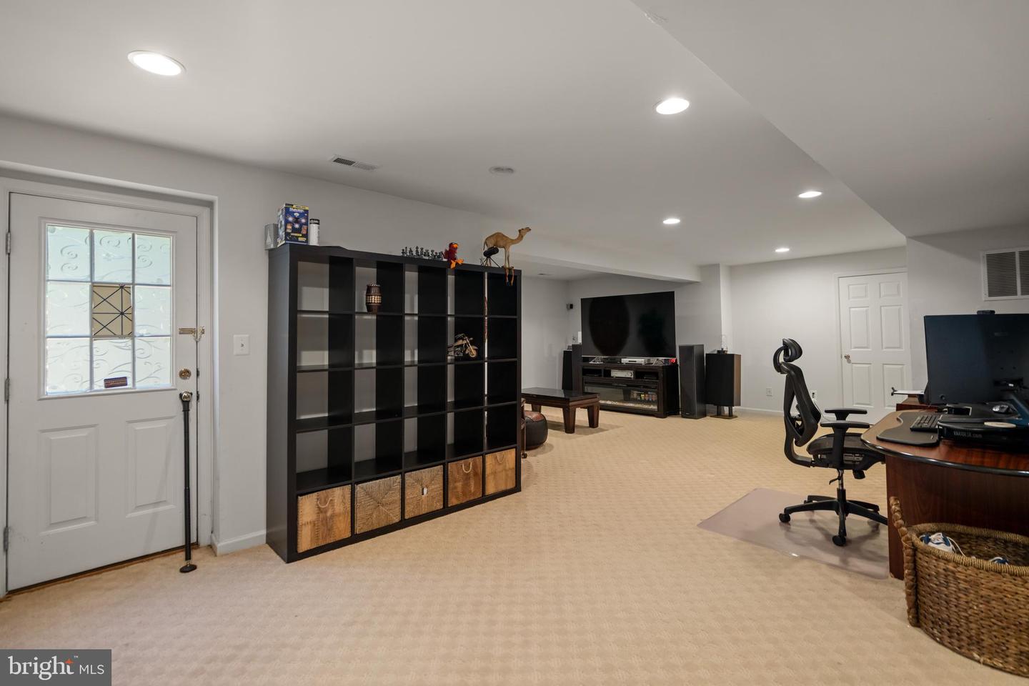 7313 Early Marker Ct