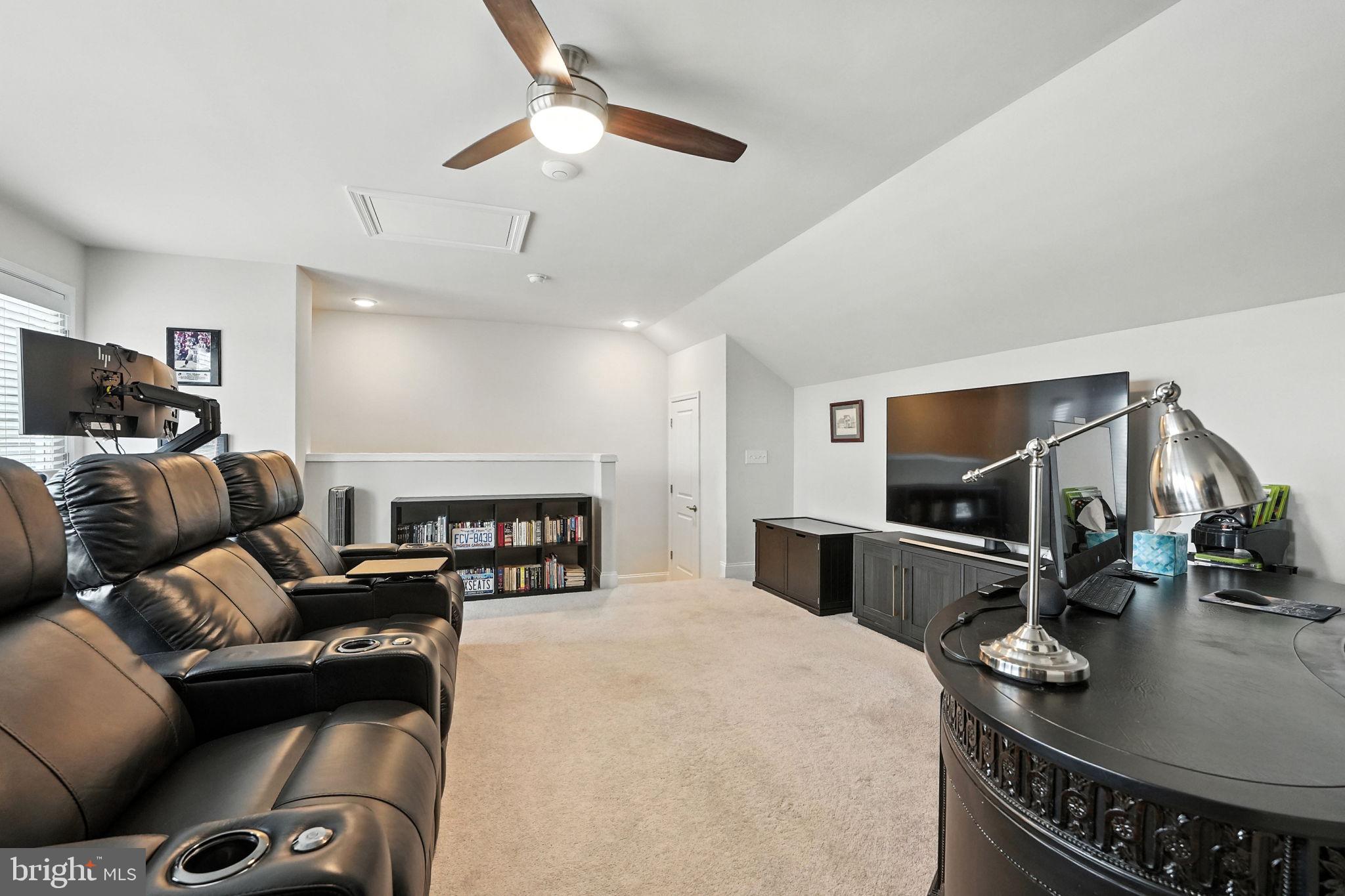 17233 BRANCHED OAK ROAD