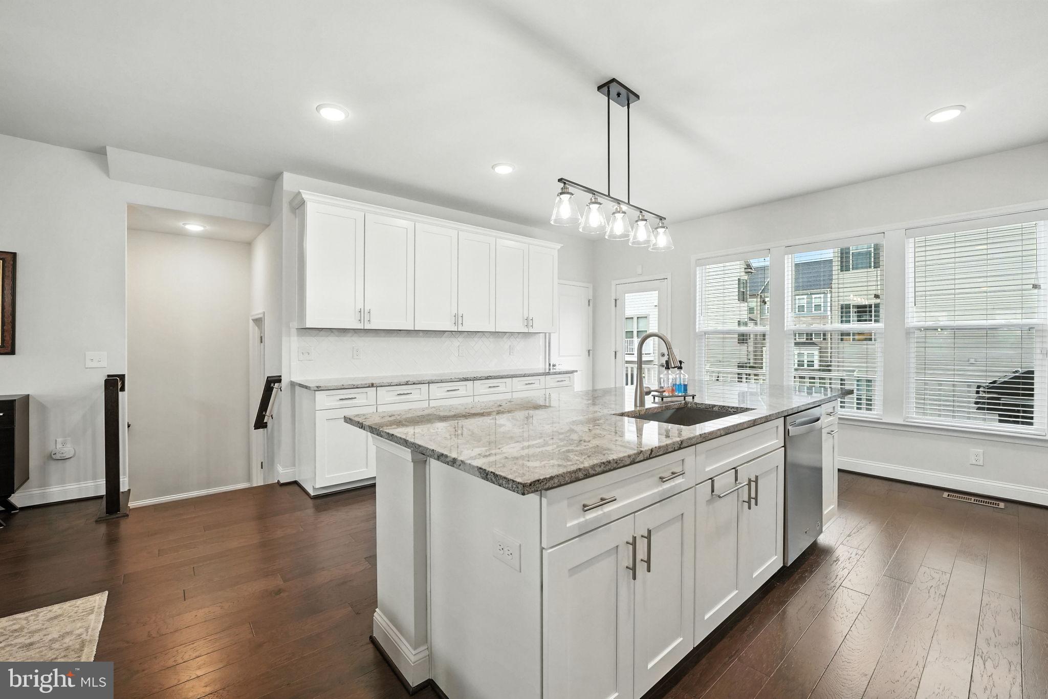 17233 BRANCHED OAK ROAD