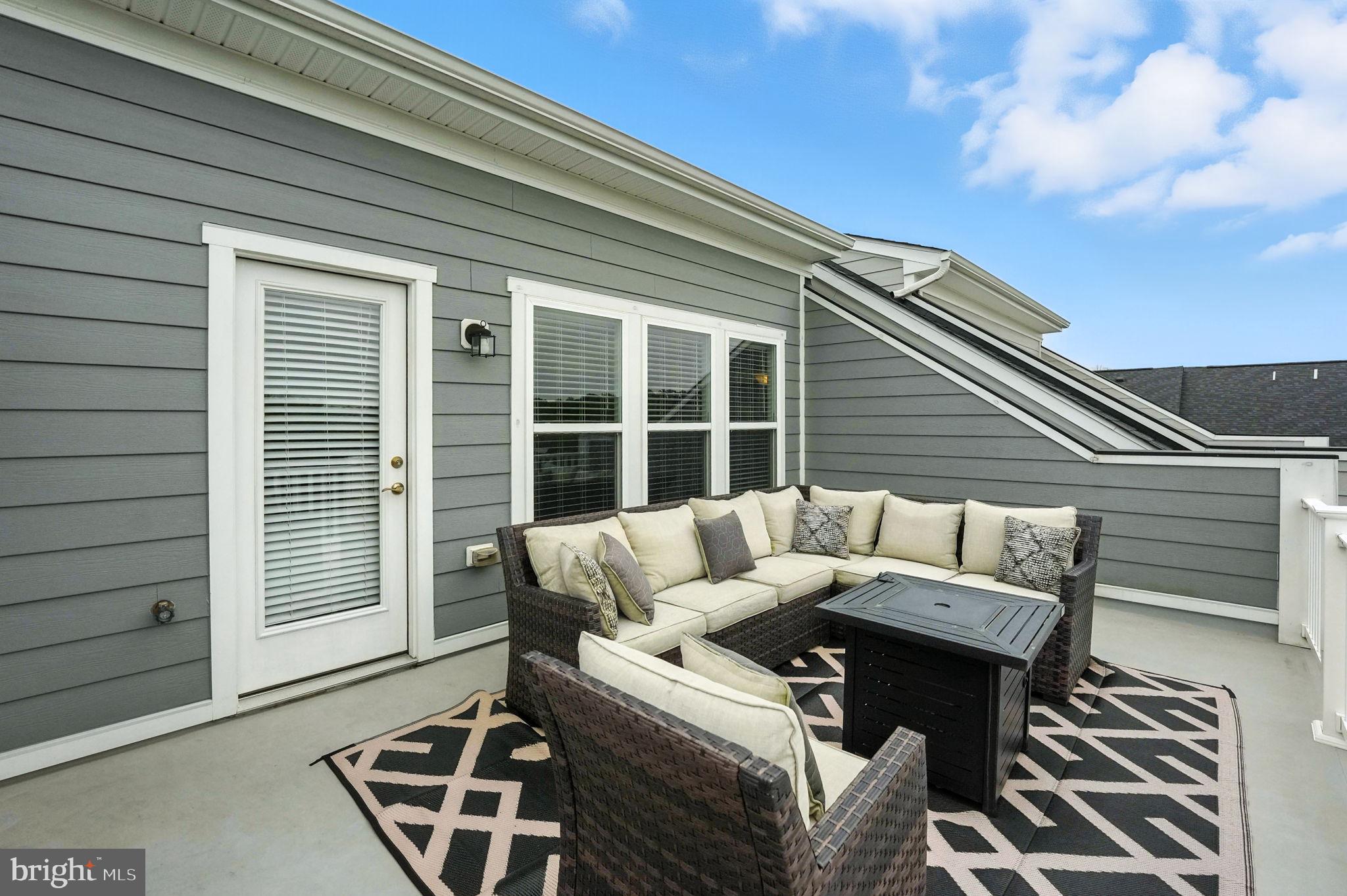 17233 BRANCHED OAK ROAD