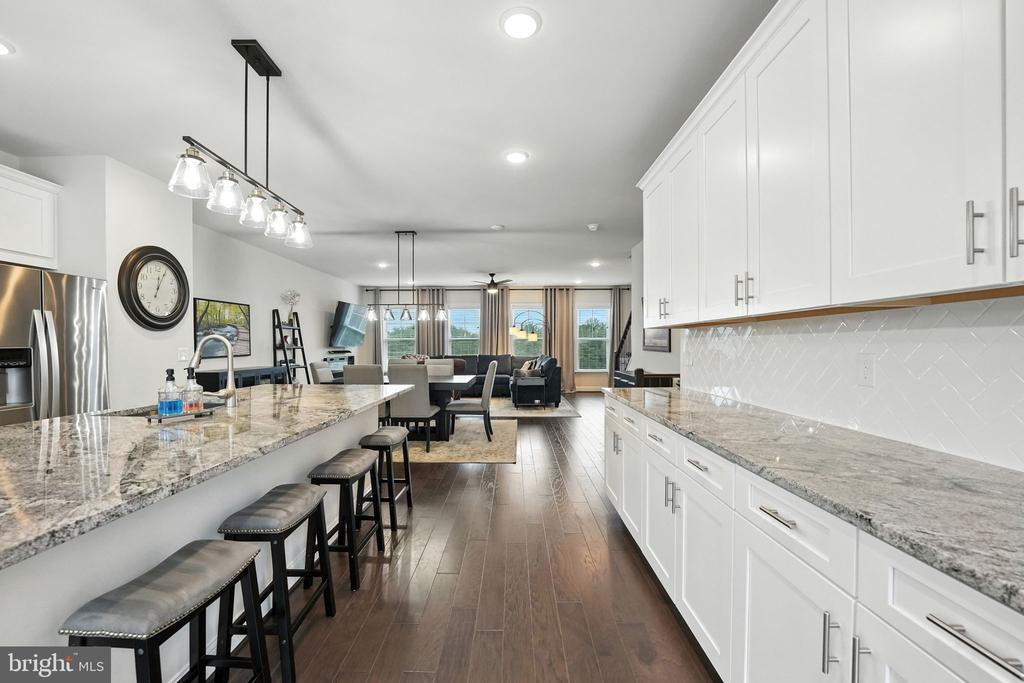 17233 BRANCHED OAK ROAD