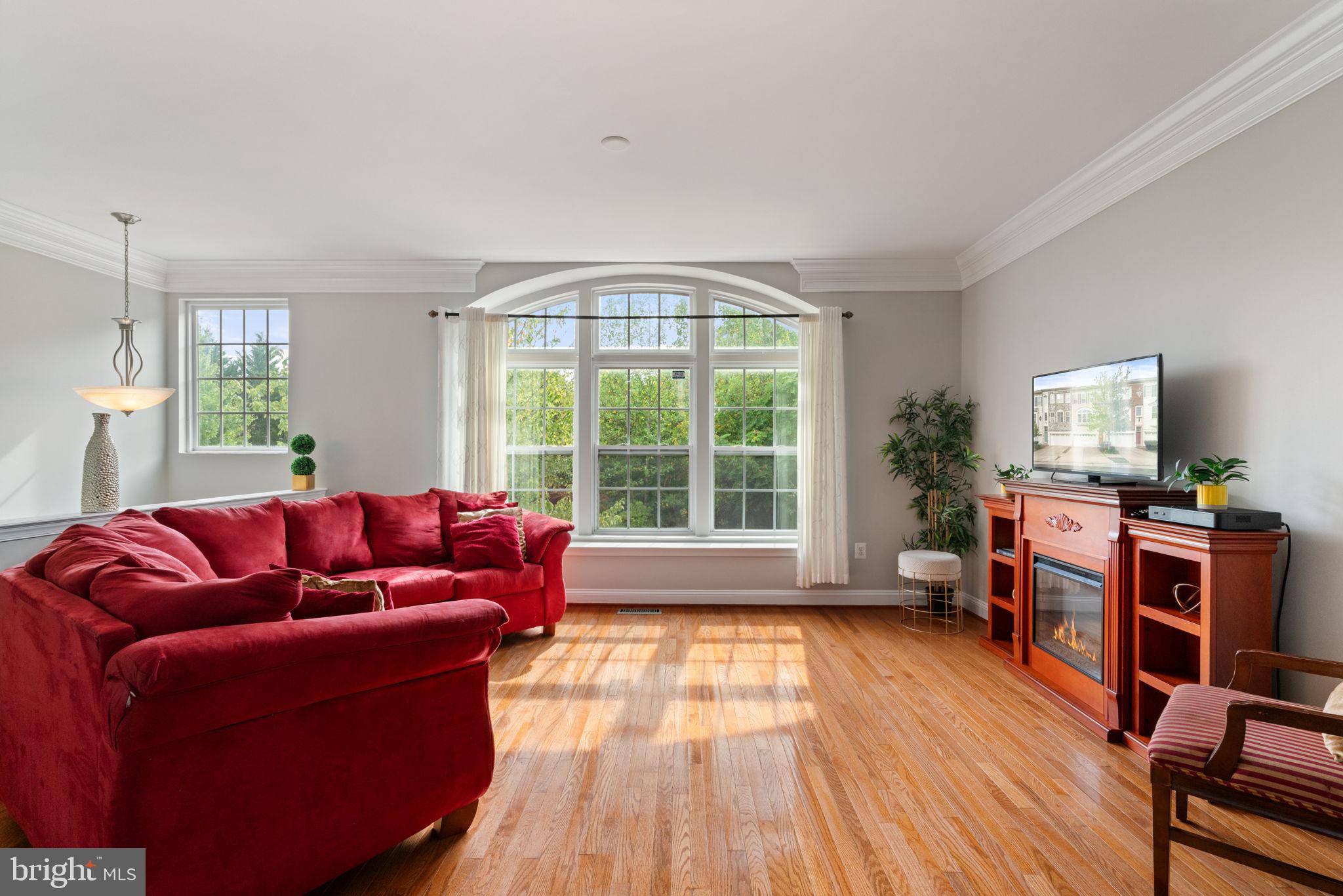 4909 POTOMAC HIGHLANDS CIRCLE