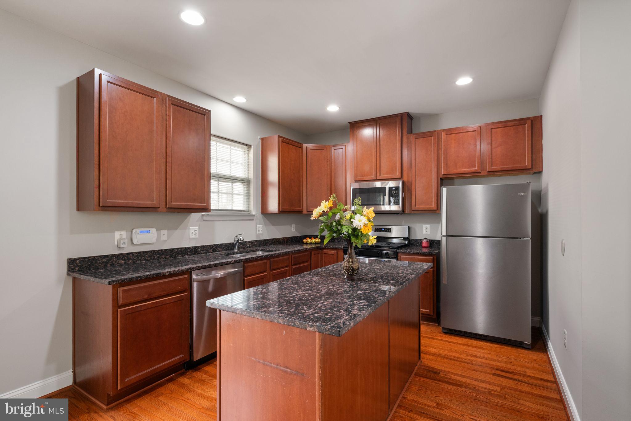 4909 POTOMAC HIGHLANDS CIRCLE