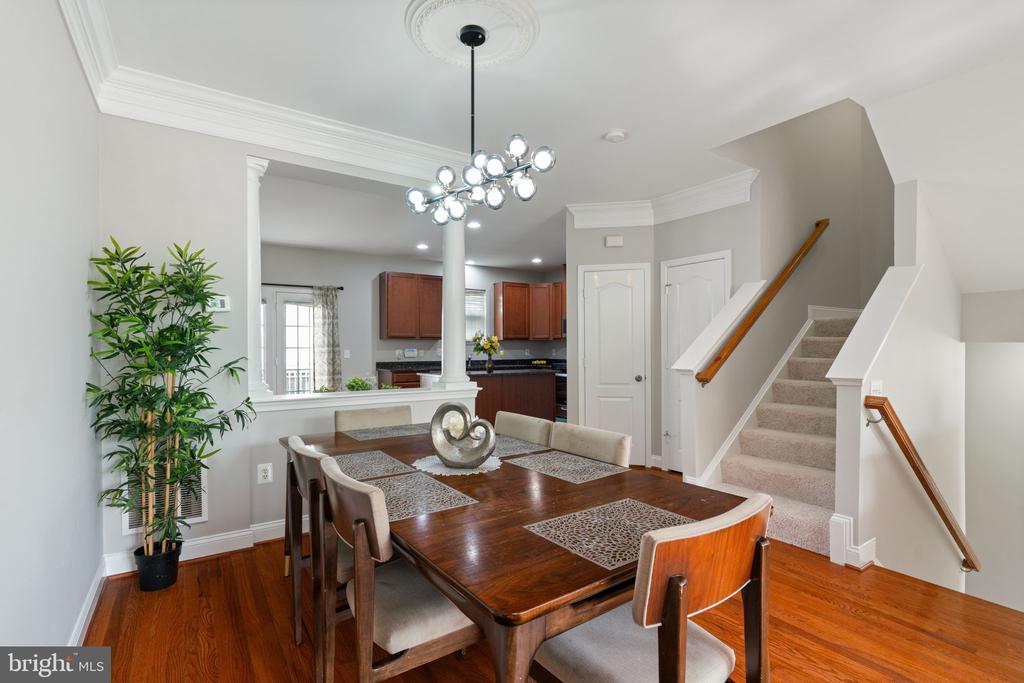 4909 POTOMAC HIGHLANDS CIRCLE