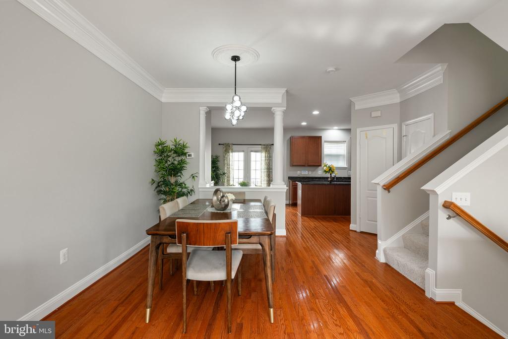 4909 POTOMAC HIGHLANDS CIRCLE