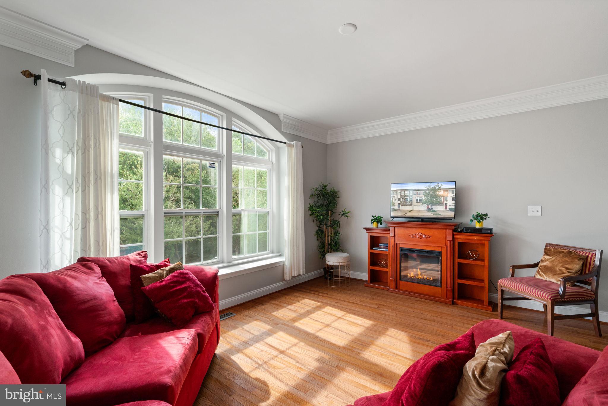 4909 POTOMAC HIGHLANDS CIRCLE
