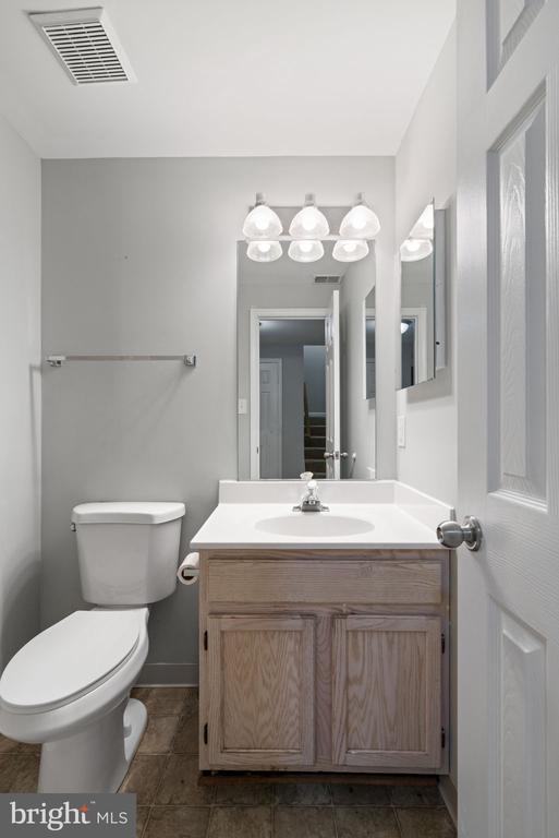 12438 ABBEY KNOLL COURT