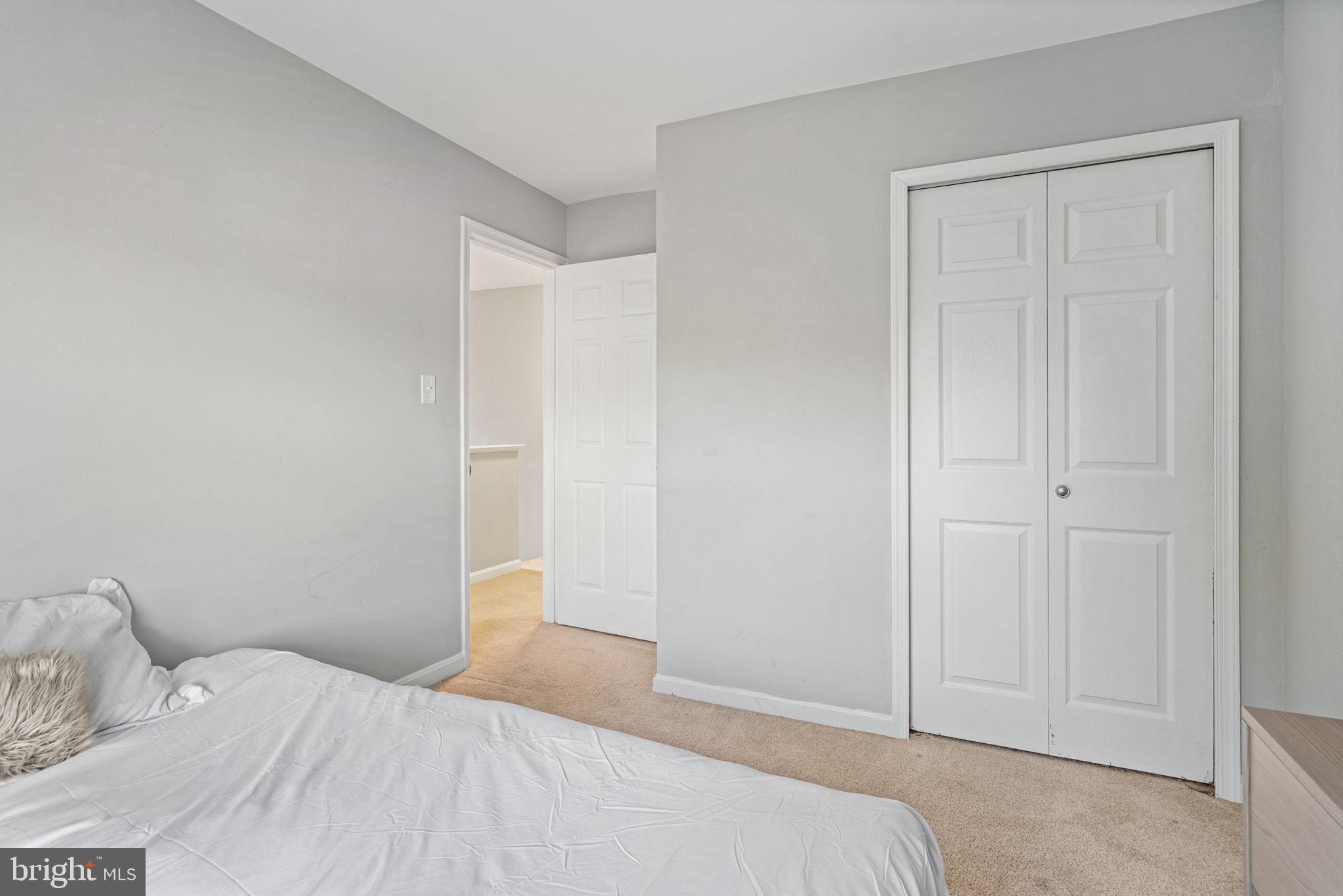 12438 ABBEY KNOLL COURT