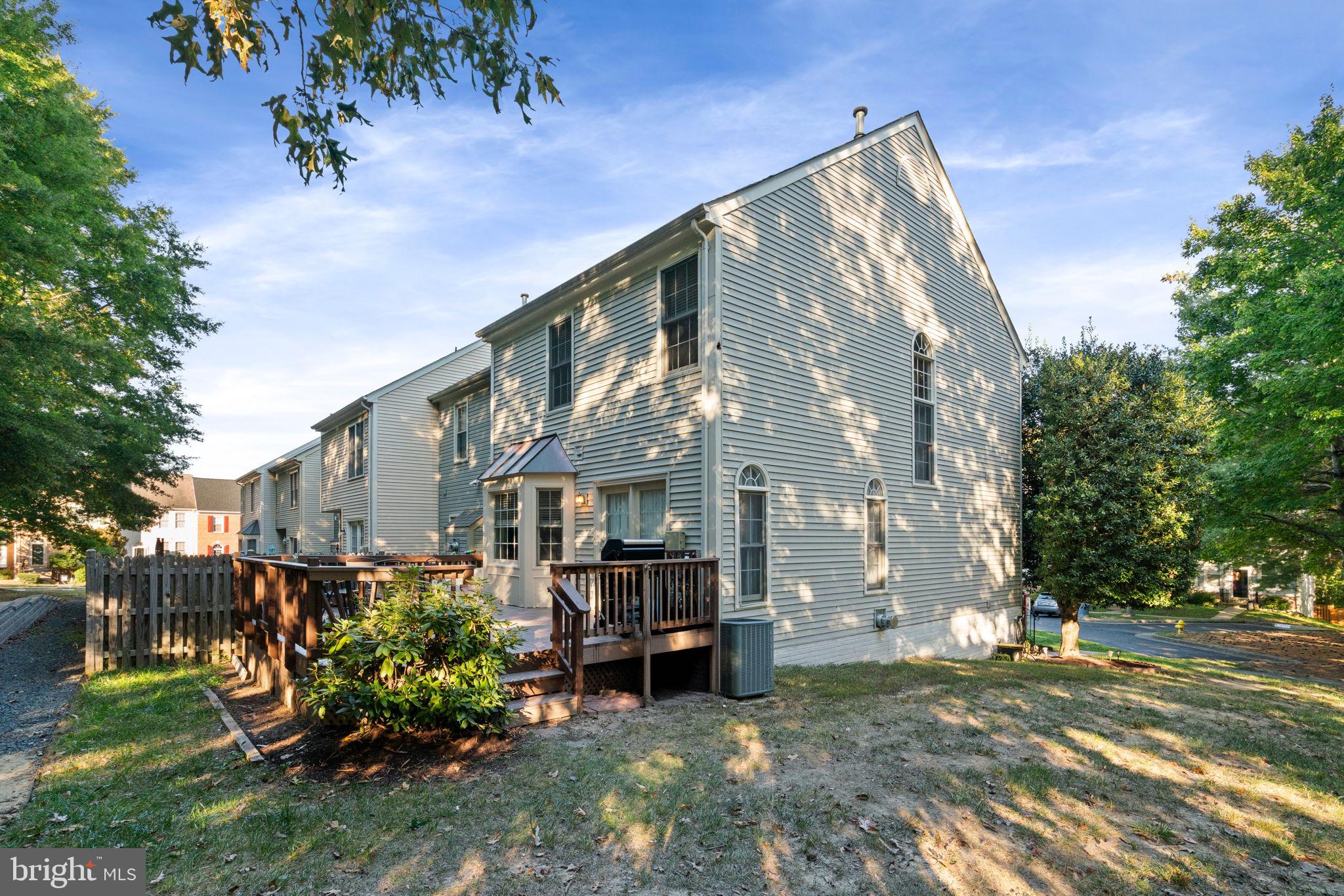 12438 ABBEY KNOLL COURT