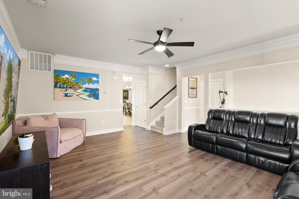 2238 MARGRAF CIRCLE