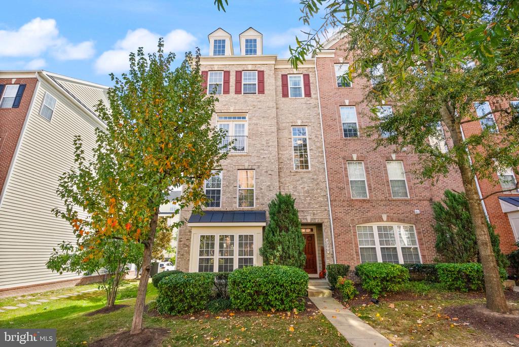 2238 MARGRAF CIRCLE