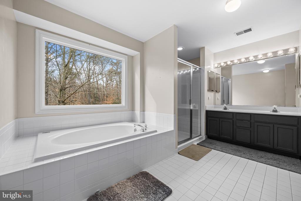 12170 IVAKOTA COURT