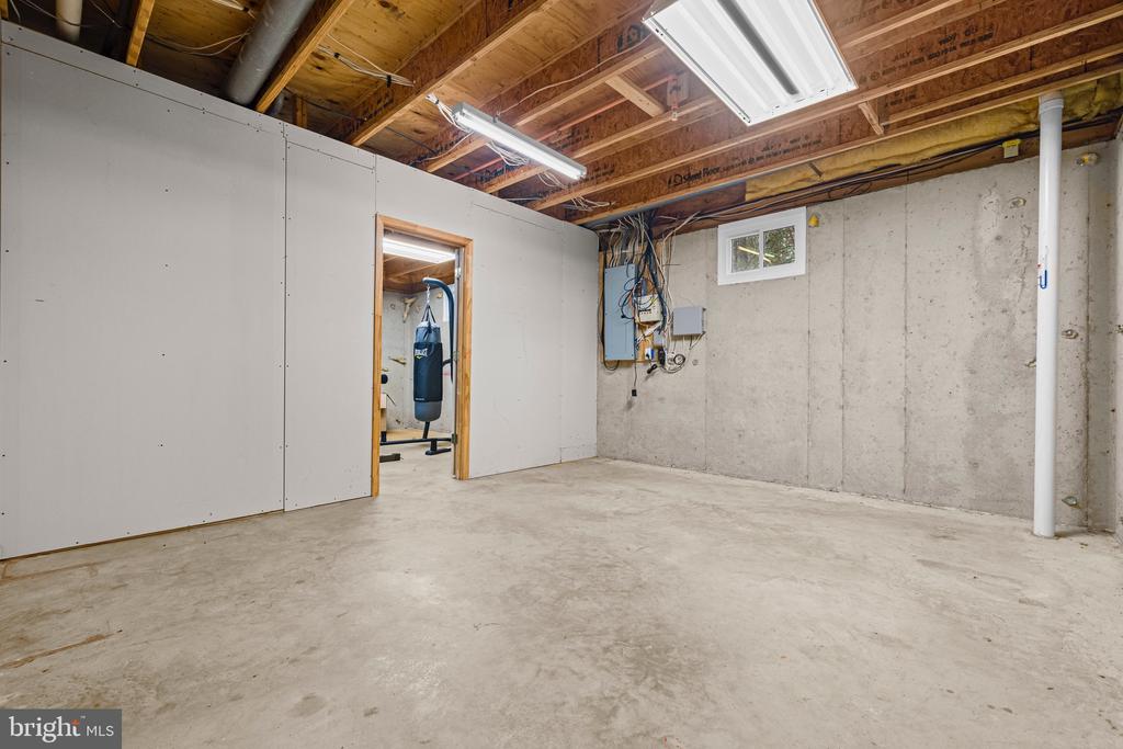 12170 IVAKOTA COURT