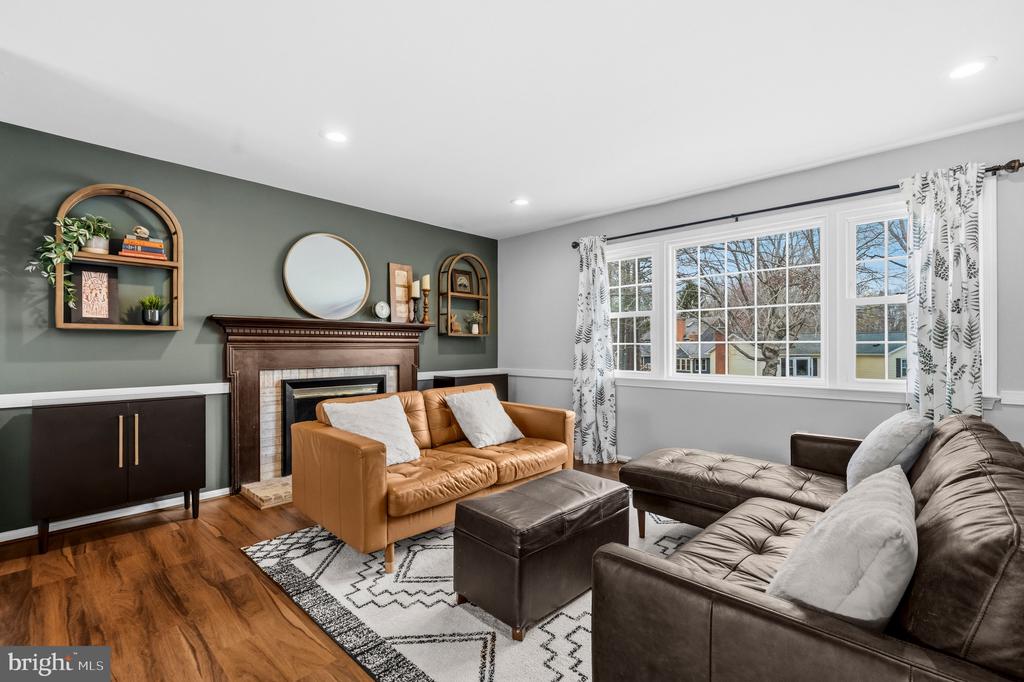 16040 FAIRWAY DRIVE
