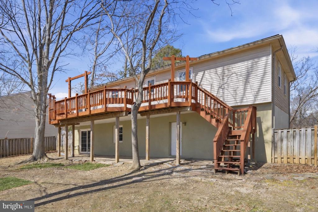 16040 FAIRWAY DRIVE