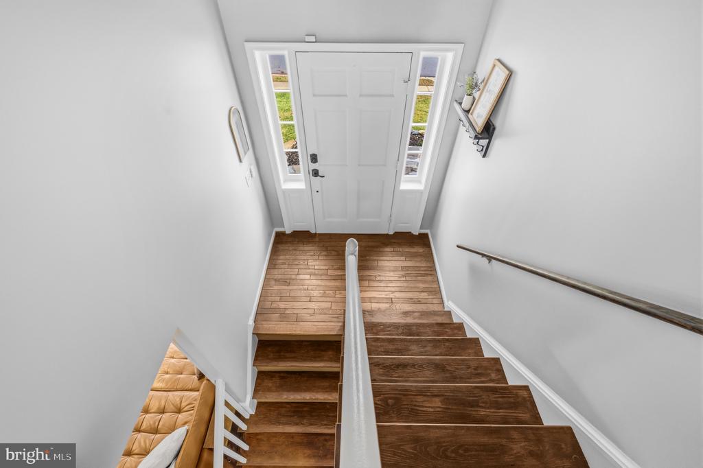 16040 FAIRWAY DRIVE