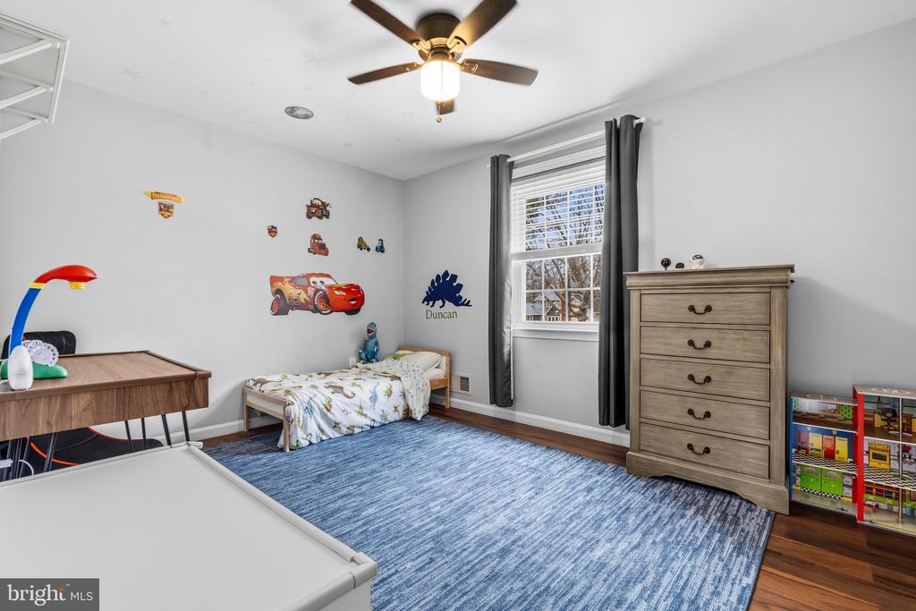 16040 FAIRWAY DRIVE