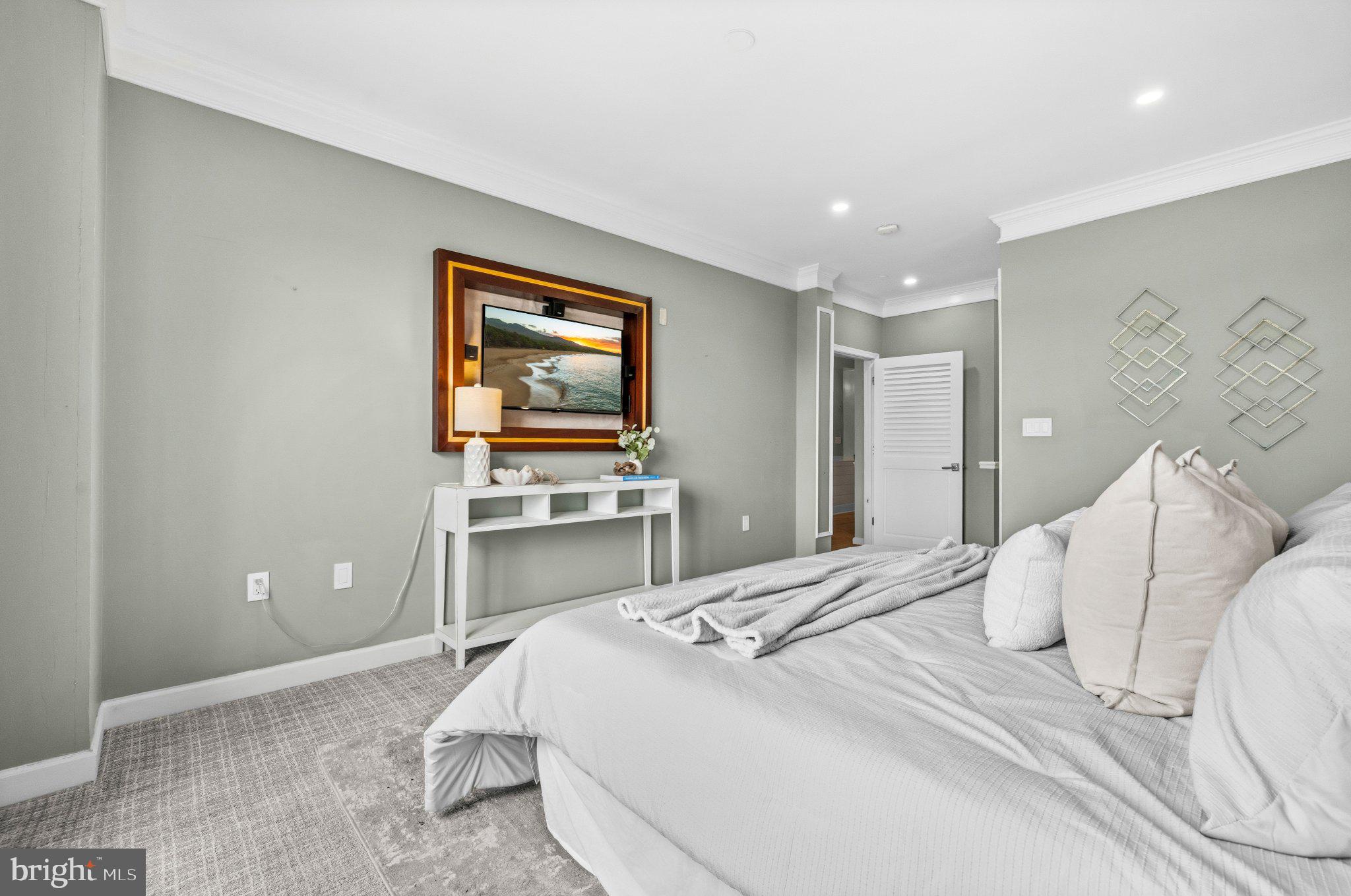 500 BELMONT BAY DRIVE 305