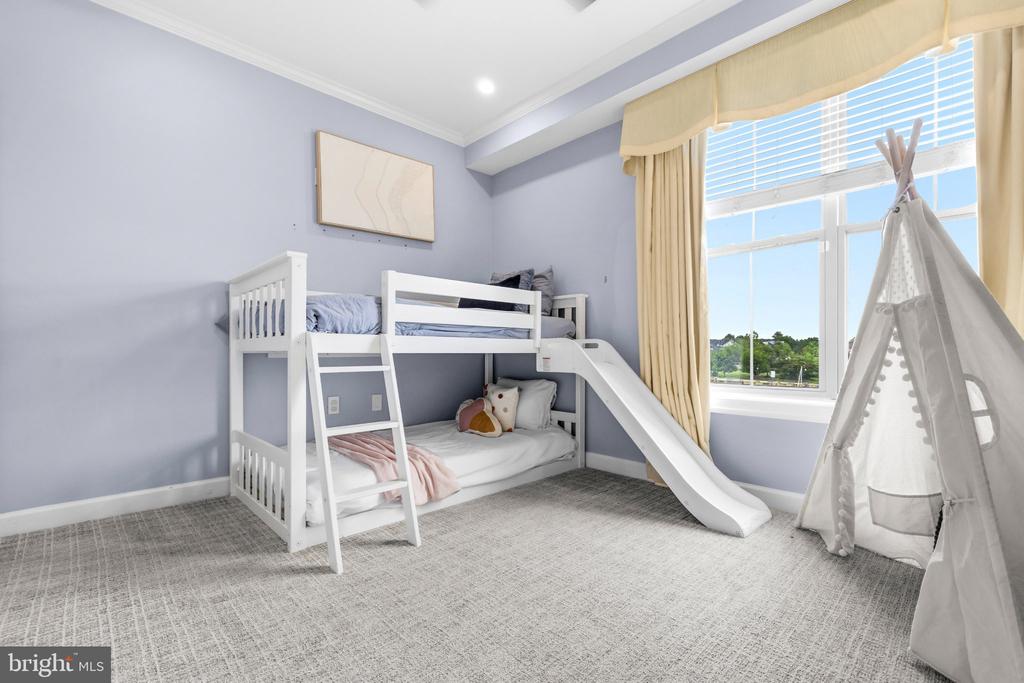 500 BELMONT BAY DRIVE 305