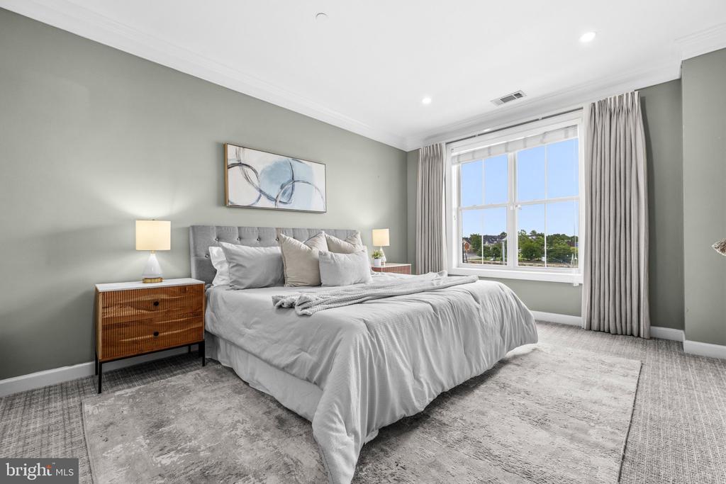500 BELMONT BAY DRIVE 305