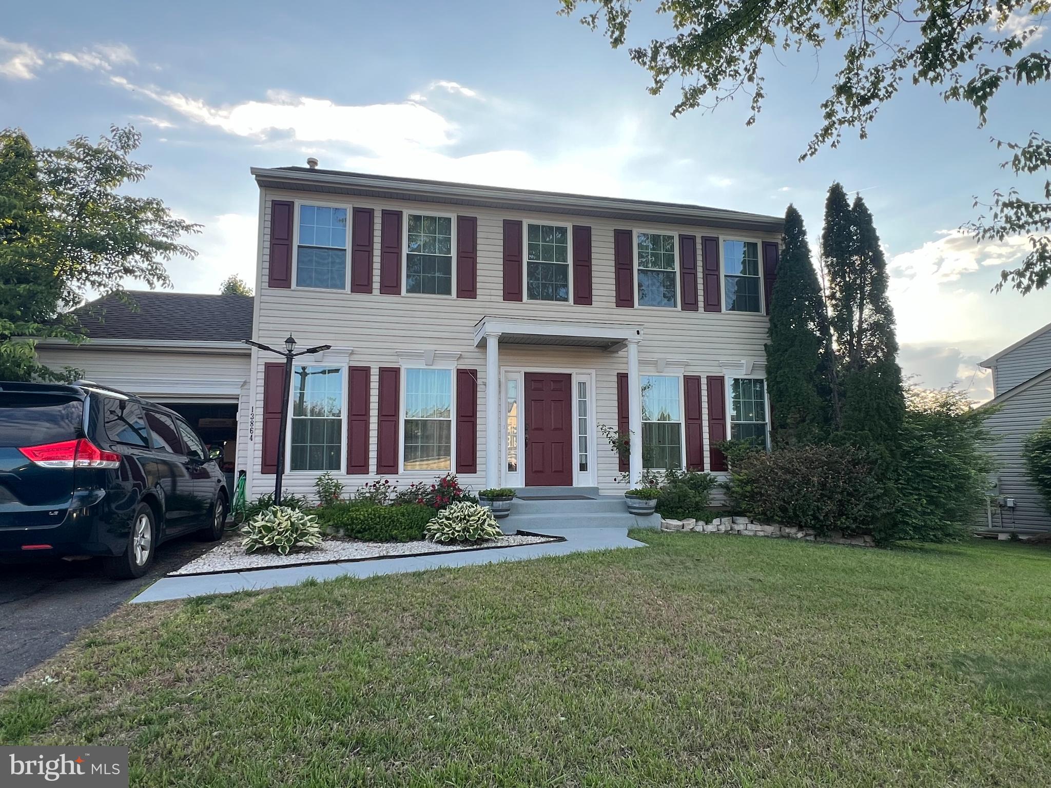 13864 REDFORD LANE
