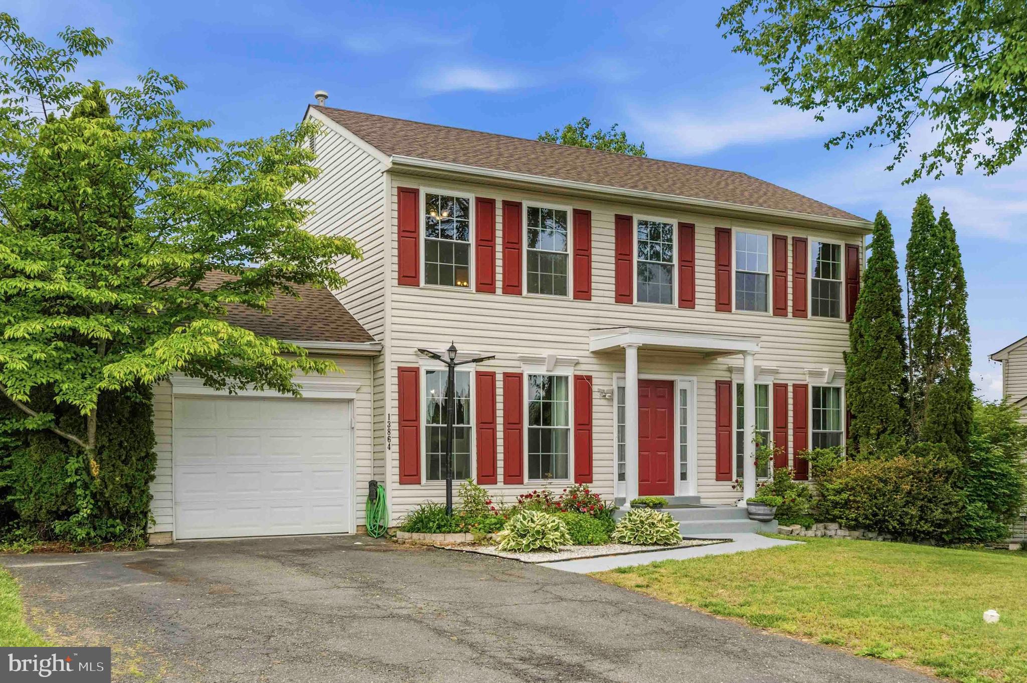 13864 REDFORD LANE