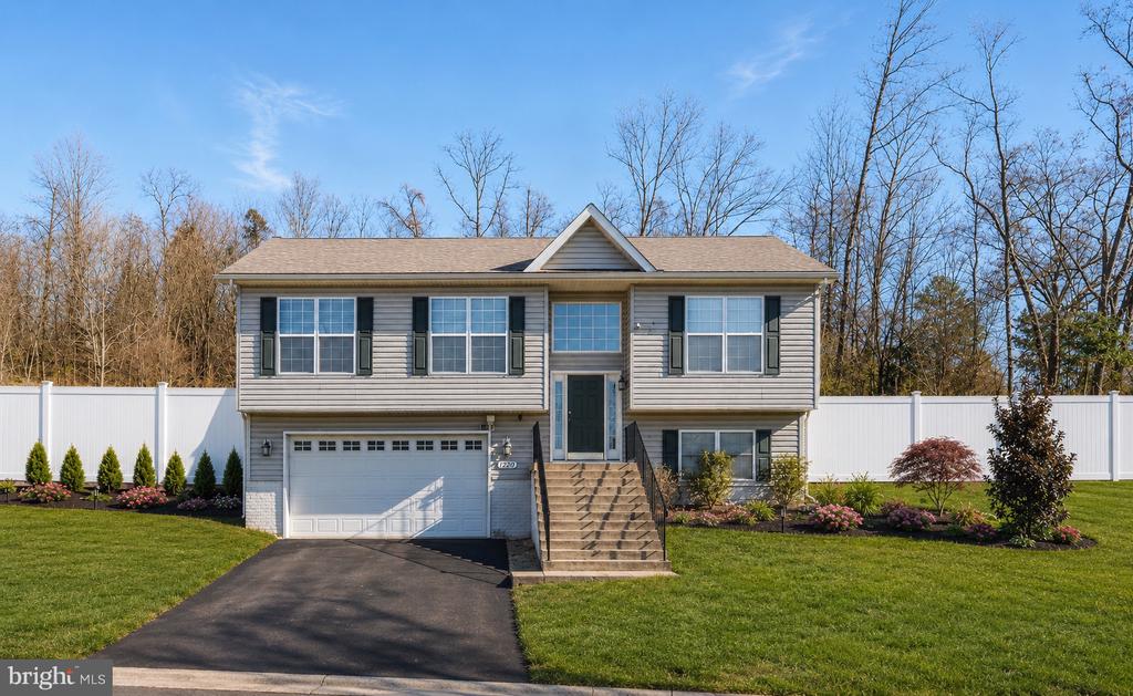 17723 TWIST COURT